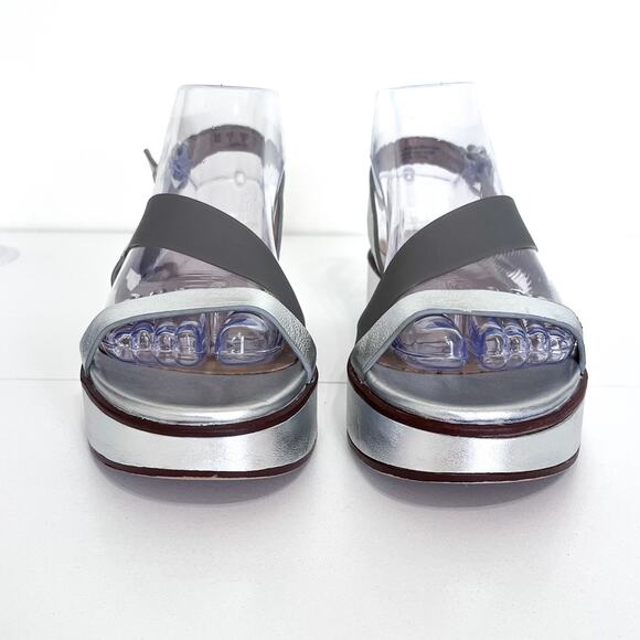 Naturalizer Comfort Platform Womens Sandals Size 7M Silver Leather Open Toe - Picture 7 of 10